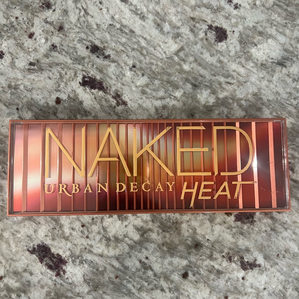 Urban Decay Naked Heat Palette